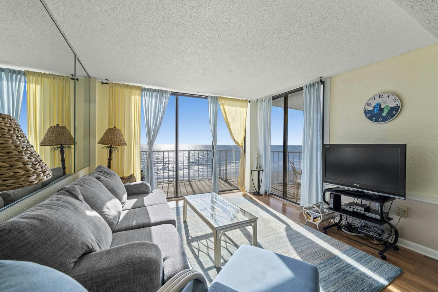 Crescent Sands WH I6